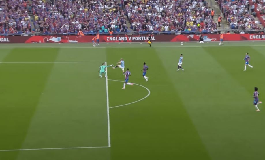 Tình huống phạm lỗi trong vòng cấm địa