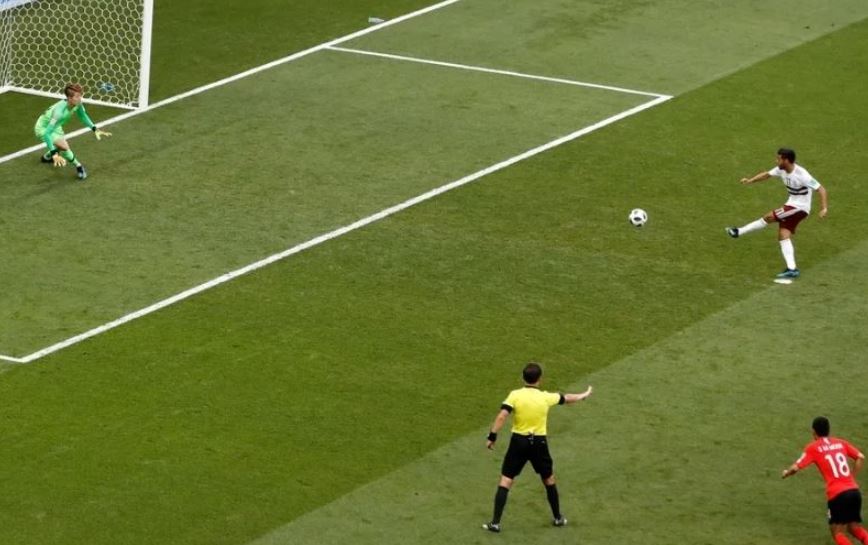 Cấu tạo vòng cấm địa bóng đá 16m50